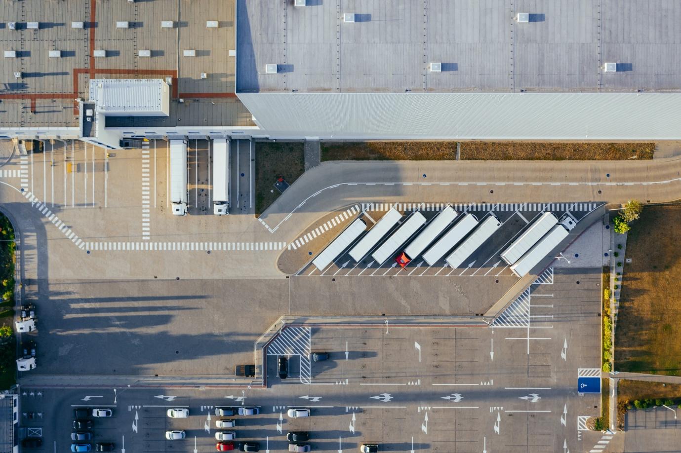 Complexity of receiving and shipping in fulfillment center